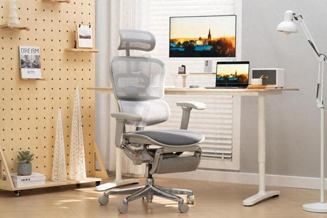 2026人体工学椅横评：Herman Miller Aeron vs 保友金豪B vs 网易严选旗舰，久坐谁最舒服？