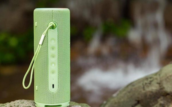 2026蓝牙音箱横评：JBL Charge 6 vs Marshall Emberton III vs 华为Sound Joy 2，户外音乐谁最燃？
